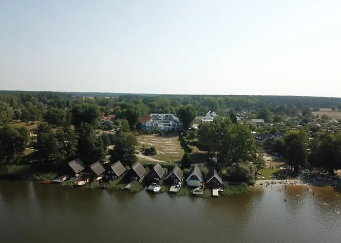 Mit Sauna Im Mirow בית נופש *